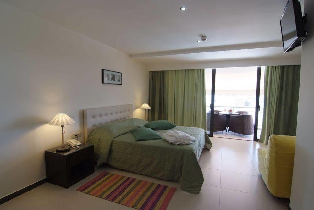 Apollon Hotel Tolo Ngoại thất bức ảnh